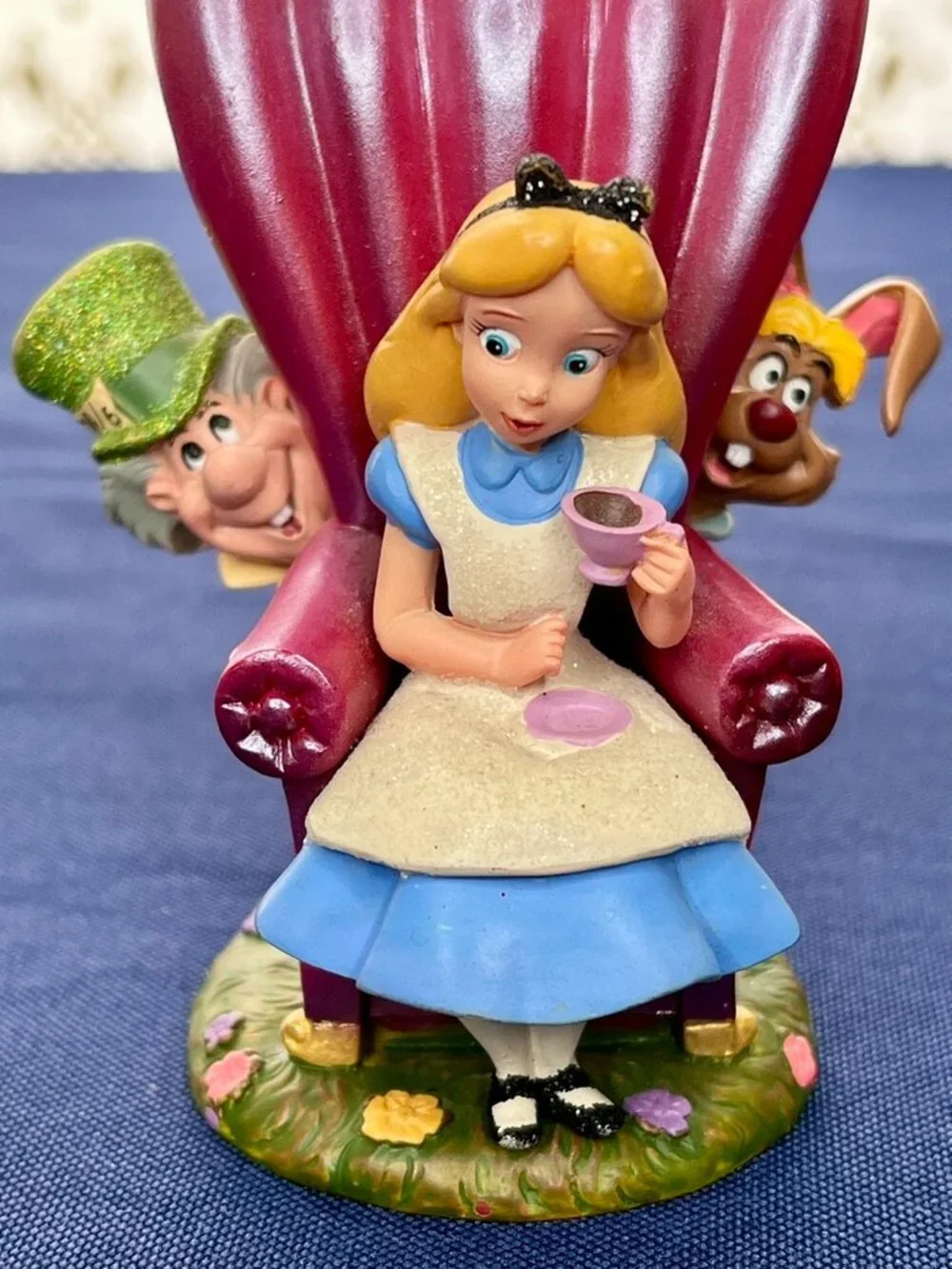 Disney 2010 Alice In Wonderland Tea Party Rare Mad Hatter Xmas Ornament
